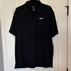 Nike Men’s Black Polo with Subtle Dot Pattern